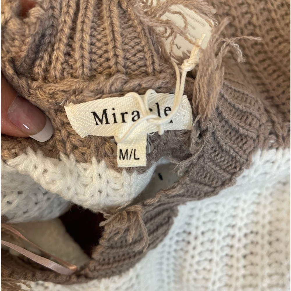 Miracle Distressed Color Block Casual fit womans knit sweater - Picture 5 of 6